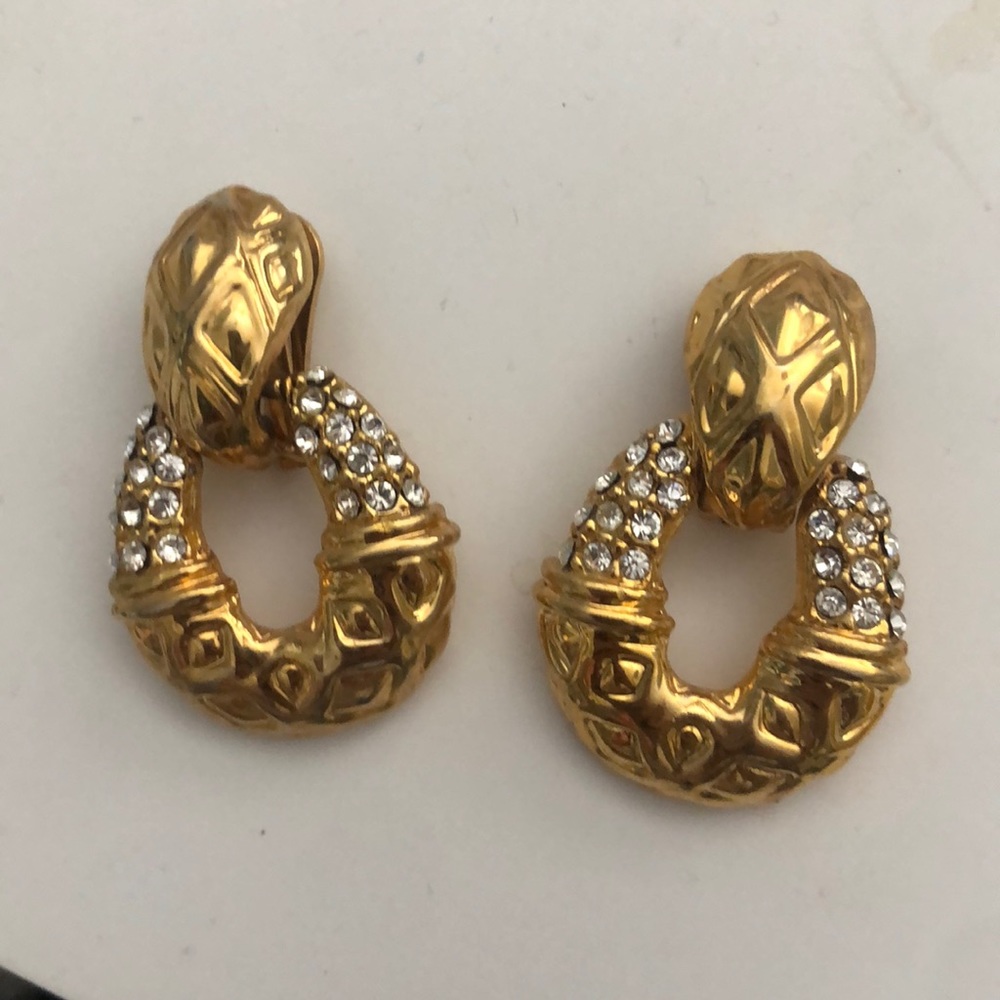Vintage Gold Clip on Earrings